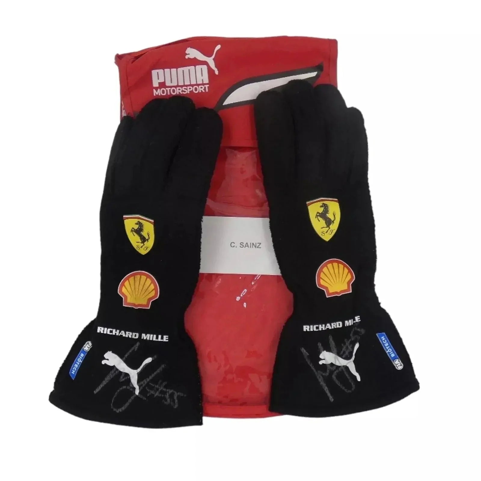2022 Carlos Sainz Ferrari F1 Race Gloves – Official Edition